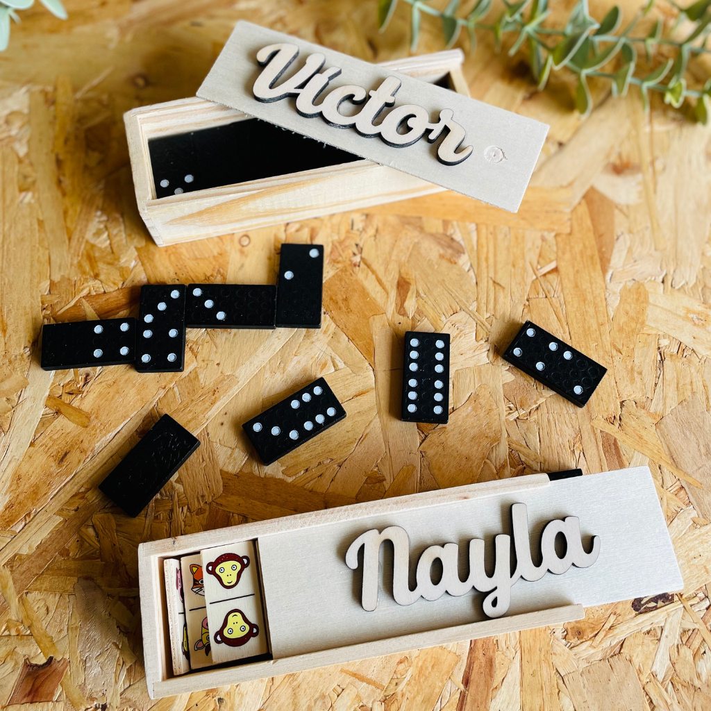 Dominó Clásico de Madera Personalizado – Versión Adulto o Infantil