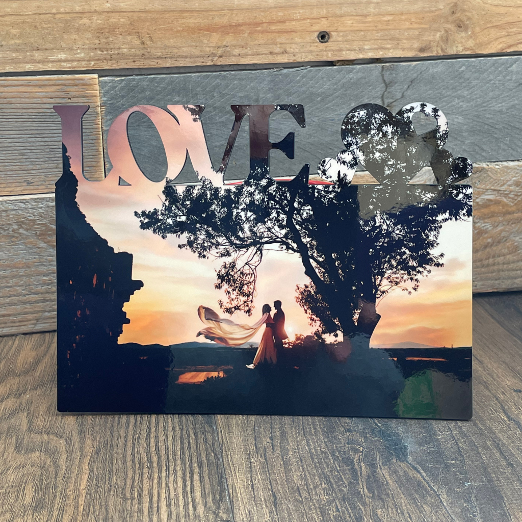 Tablilla Portafotos Personalizada 15x20 – Texto "LOVE
