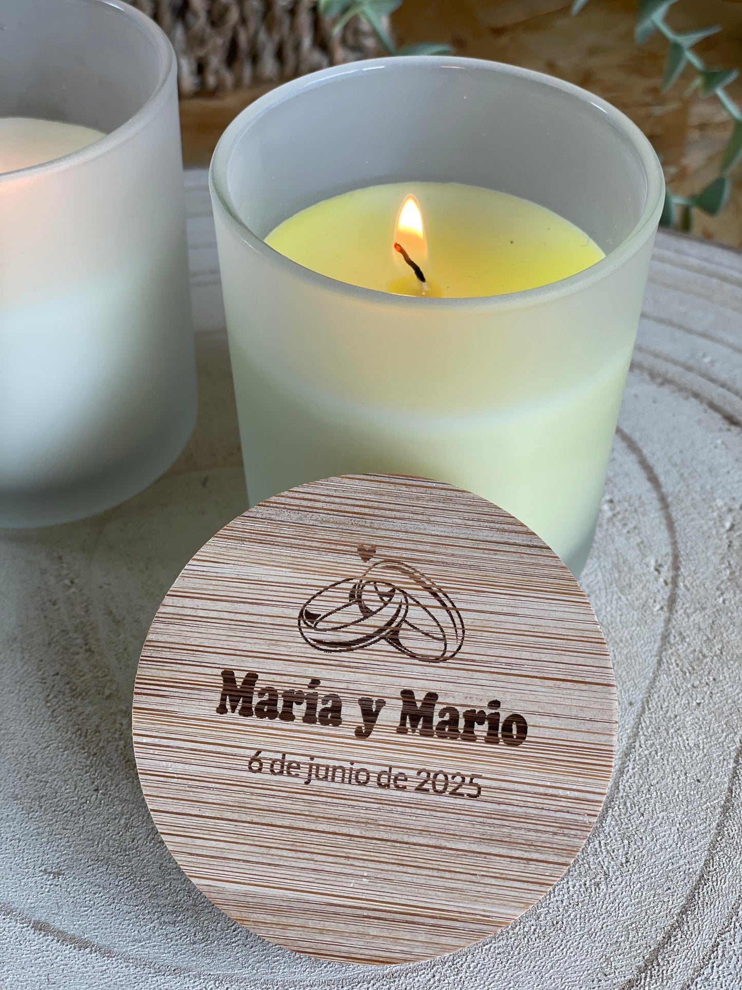 Vela Aromática Cilíndrica Personalizada · Detalle para Invitados