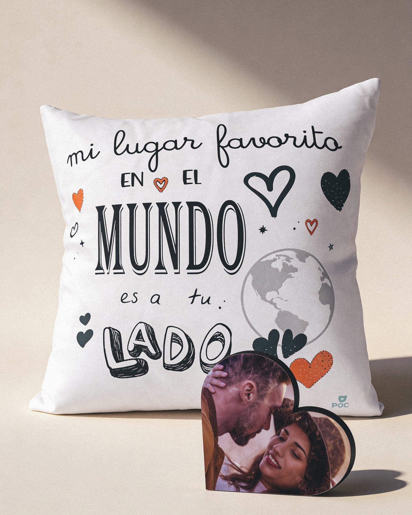 Pack regalo San Valentín – Cojín Personalizable + Taco Foto Corazón – regalo pareja único