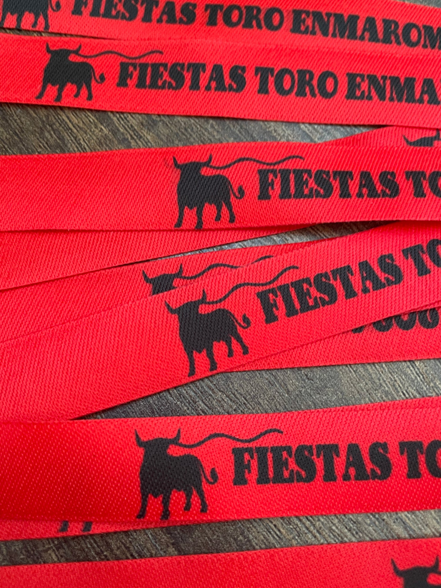 Pulsera de Tela Personalizada · Para Todo Tipo de Eventos y Celebraciones