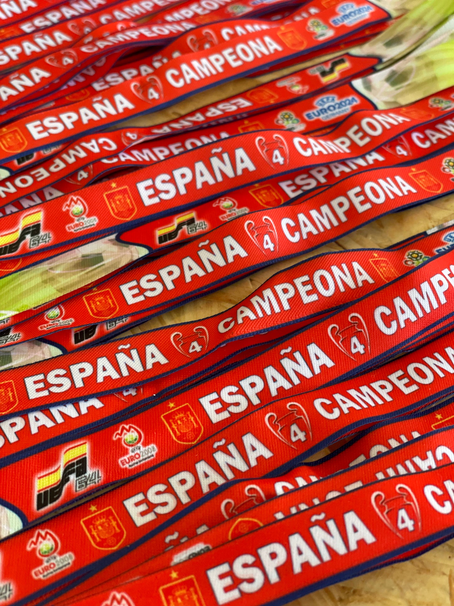 Pulsera de Tela Personalizada · Para Todo Tipo de Eventos y Celebraciones