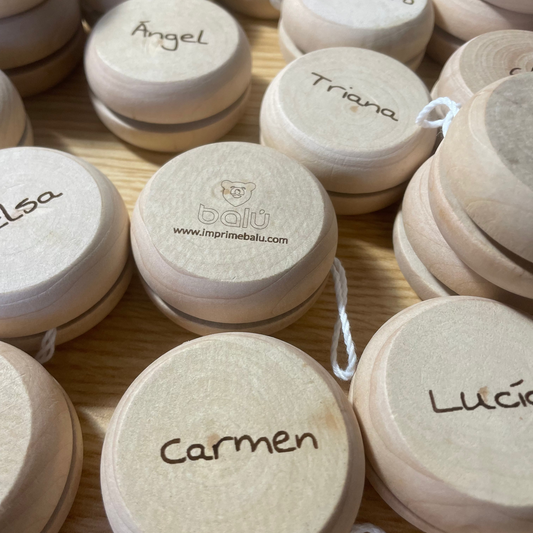 Yoyó de Madera Personalizado con Nombre