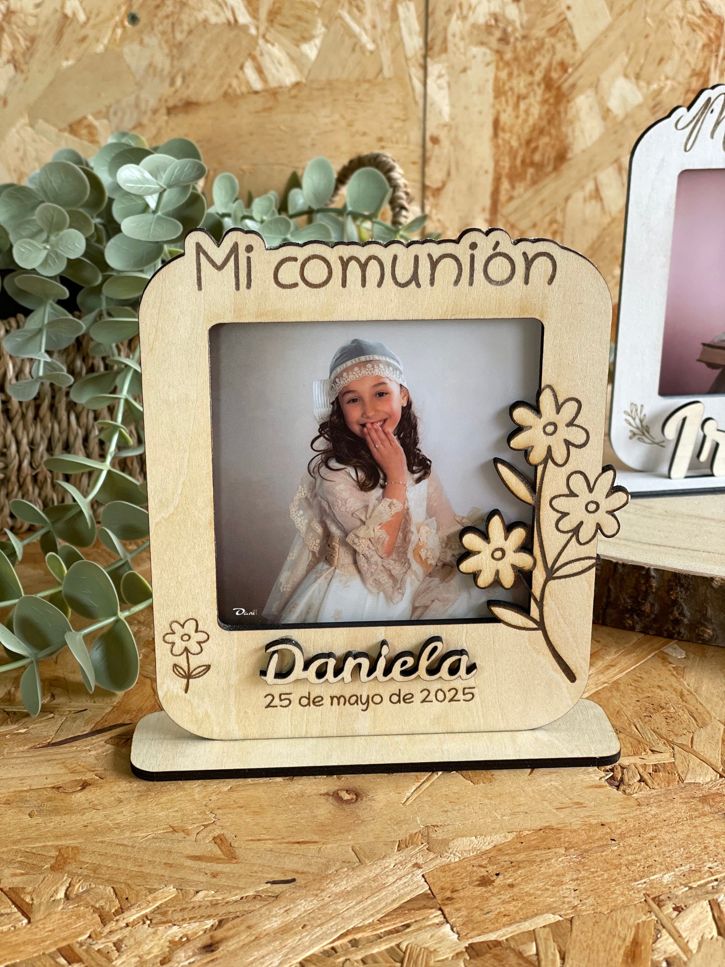Marco de Madera Personalizado para Invitados · Comunión, Bautizo y Bodas Mod Gala