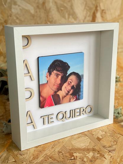 Marco Recuerdo de Madera Personalizado con Fotos y Texto